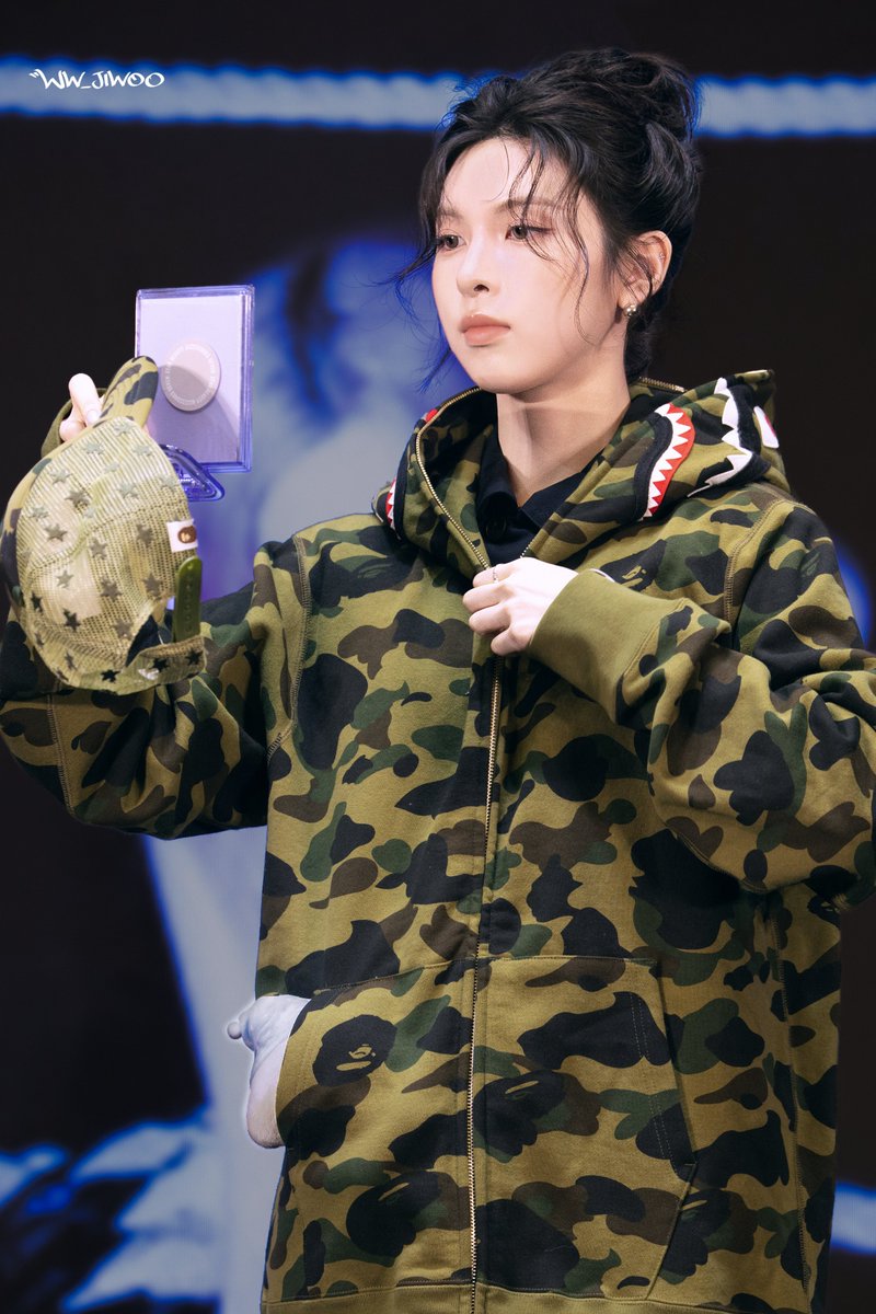 WW_JIWOO's tweet photo. 20260830

My hat, my hoodie, my 진슬💚
#NMIXX #엔믹스 #배이 #BAE https://t.co/5d3DW0PWqP