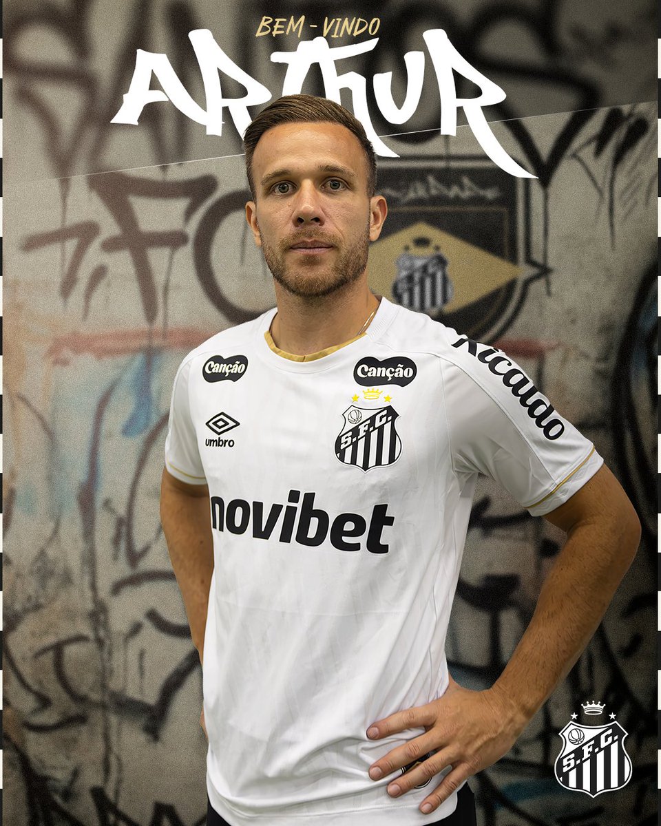 SantosFC's tweet photo. BEM-VINDO, ARTHUR! ⚪️⚫️

Arthur é do Peixão! Com experiência internacional, títulos importantes e história com a Seleção Brasileira, o volante de 30 anos chega para reforçar o meio de campo santista, com contrato até o final de 2026. https://t.co/KFziETPnyn