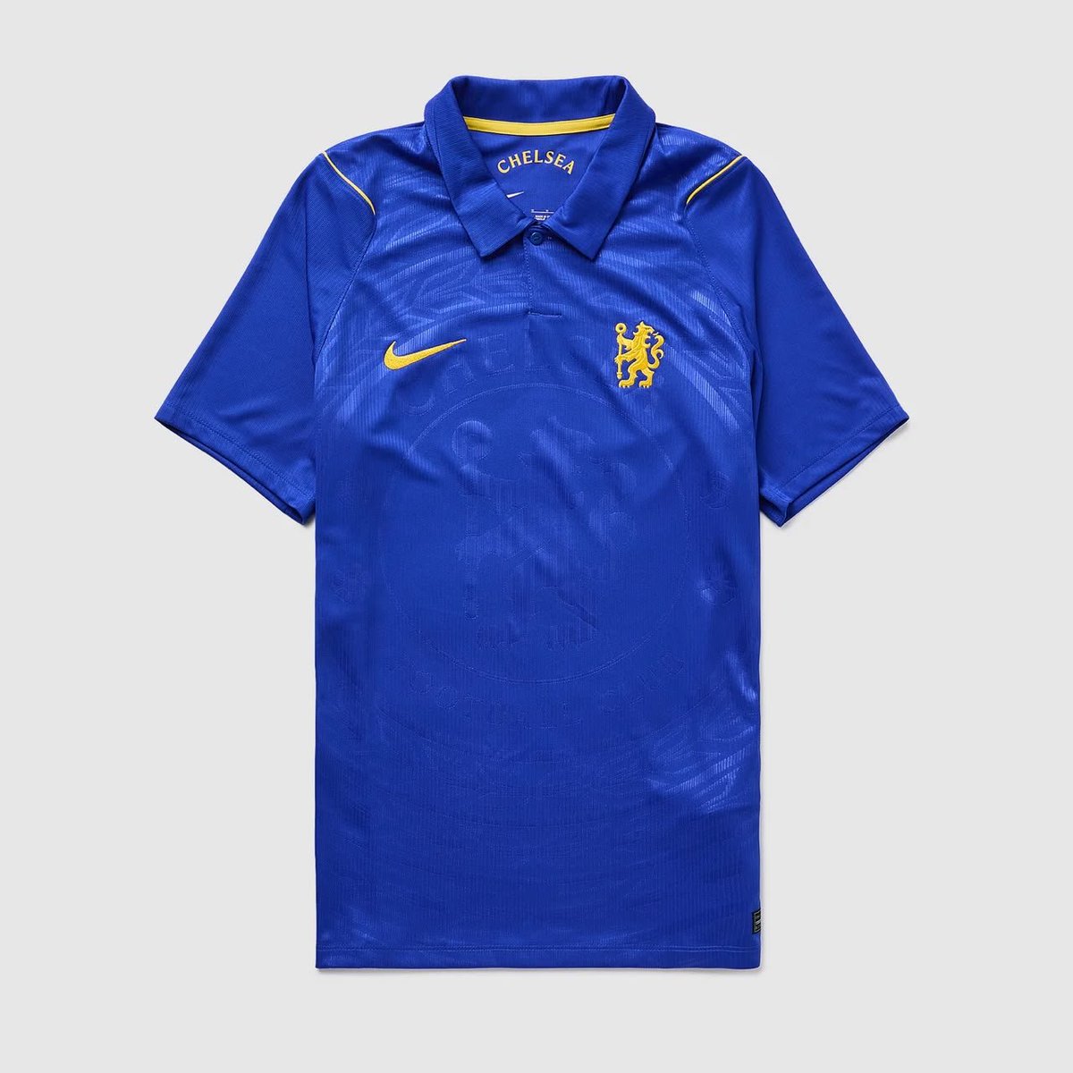 shaibu_AB's tweet photo. CHELSEA HOME KIT 

180GH 

0547378202/NATIONWIDE DELIVERY https://t.co/jYtGtXAyWi