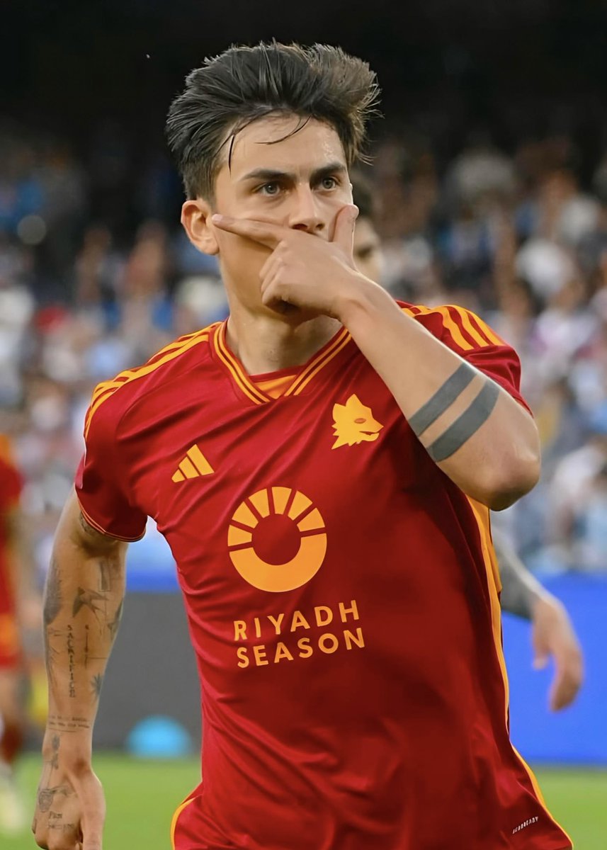 PolymarketSport's tweet photo. 🚨Roma are already up 3-0 vs Lecce after winning 4-0 last week vs Fiorentina 

The Giallorossi are aiming for their first Serie A title in 25 years https://t.co/s1OOVG2530