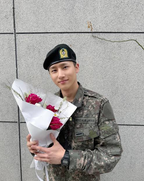 AboutMonstaxYT_'s tweet photo. Changkyun will be perfoming at “2026 Ground Forces Festival”

🗓️ October 1st: 19:00-20:30 Opening ceremony
🗓️ October 2, 4th: 11:00-11:50, 14:30-15:00
🗓️ October 3, 5th: 11:00-11:50, 13:30-14:00

 #아이엠 #IM #MONSTAX #MONSTA_X #몬스타엑스 @imteamim @OfficialMONSTAX https://t.co/tyVcSr6fA7