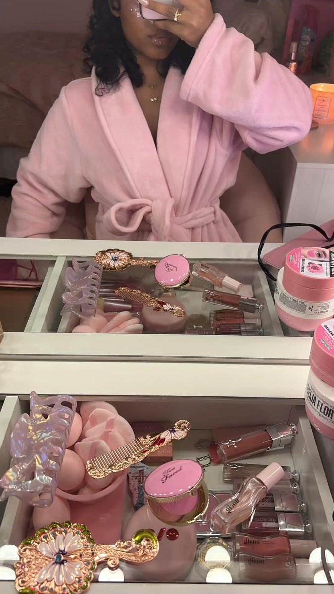 bossbabejass's tweet photo. Pinkaholic’s 🩷 >>>> https://t.co/nGiePm0x0E