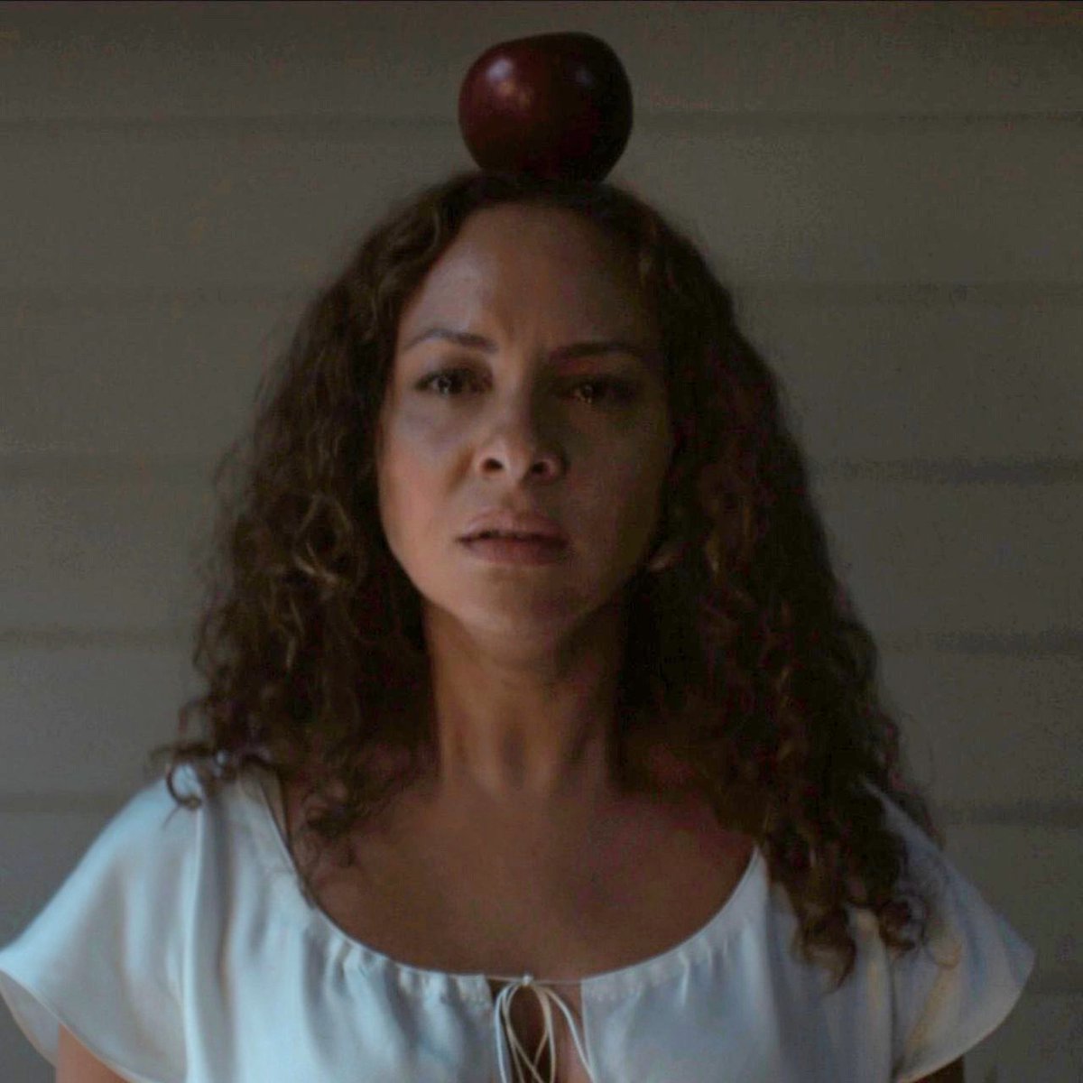 ERodBuster1's tweet photo. It goes without saying, but Jasmine Cephas Jones is an incredible actor. 👏 

#Lanterns https://t.co/Q9iYnzwuGx