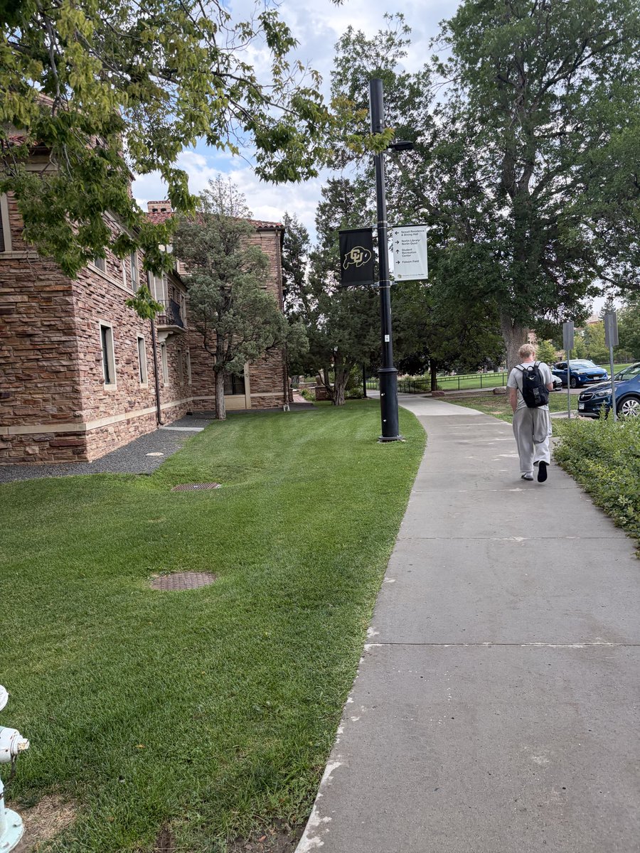 go4ers's tweet photo. I visited Boulder 2 weeks ago and thought it was overrated

SkiUMah all the way
#minneapolisbct https://t.co/73noupCjew