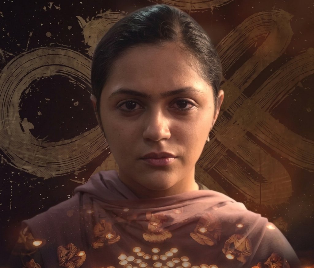 Ghadeerrrr5's tweet photo. Look at my beautiful darling, yes, I'm excited for her 😌 https://t.co/UJPl2qBt8Z
