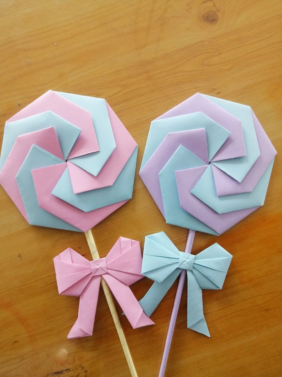QuirierA's tweet photo. Tiny hands, big smiles u0026 a world of creativity—parent + kid craft time = best memories! What’s your go-to craft https://t.co/gYiopX2sZQ