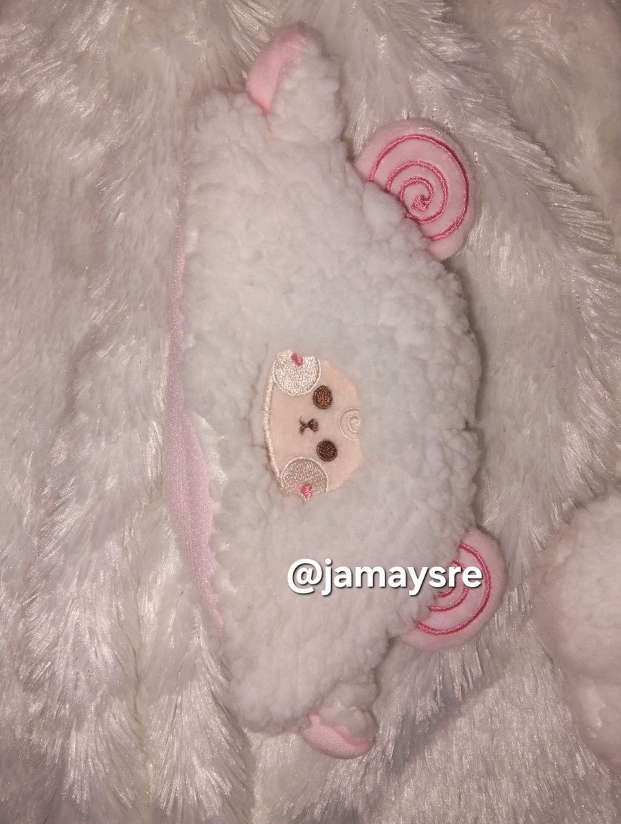 junjunxshop's tweet photo. ฝากขาย | พร้อมส่ง ✨

ปล่อยต่อของบังทัน

🫯 ตุ๊กตาจีมิน + ได้ชุดน้องด้วย
< ราคา 500฿
 
📦ค่าส่ง45฿

-ชุดน้อง(เปื้อนง่าย แต่ตอนนี้ดูแล้วไม่มีเปื้อนคับ)กับตัวน้องมีตำหนินิดนึงขอคนรับได้

DⓂ️ สอบถามเพิ่มเติมได้เลย 👀
#ตลาดนัดบังทัน #ตลาดนัดbts https://t.co/wgFGyXbfM0