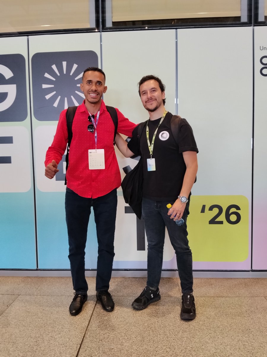 contador1503's tweet photo. Muy interesante lo de Houston AI para crear agentes sin programar → https://t.co/yvxPFZDAat @getHoustonai

Gracias @theSFinsider por crear Esto y compartirnoslo. Una herramienta valiosa para SER mas productivos.

#Gofest #GofestBogota2026 #productividad https://t.co/0olGel3Jzs