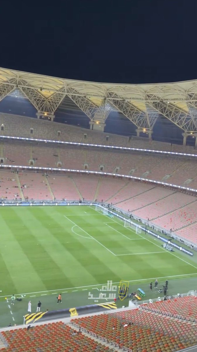 abubasel18's tweet photo. ⬇️ لم اتغيب عن مدرج الاتحاد منذ اكثر 35 عام ولم اتمنى ان يكون بهذا المنظر !!! و بعد عبث المالك ومن وضعه
✅ اتمنى كل مباريات الاتحاد تكون بهذا العفن 
بداً من مباراة #الاتحاد_النصر 
حتى تسعد لجنة الاستقطاب والمالك وادارات الاتحاد https://t.co/nEVQ7A1ySd