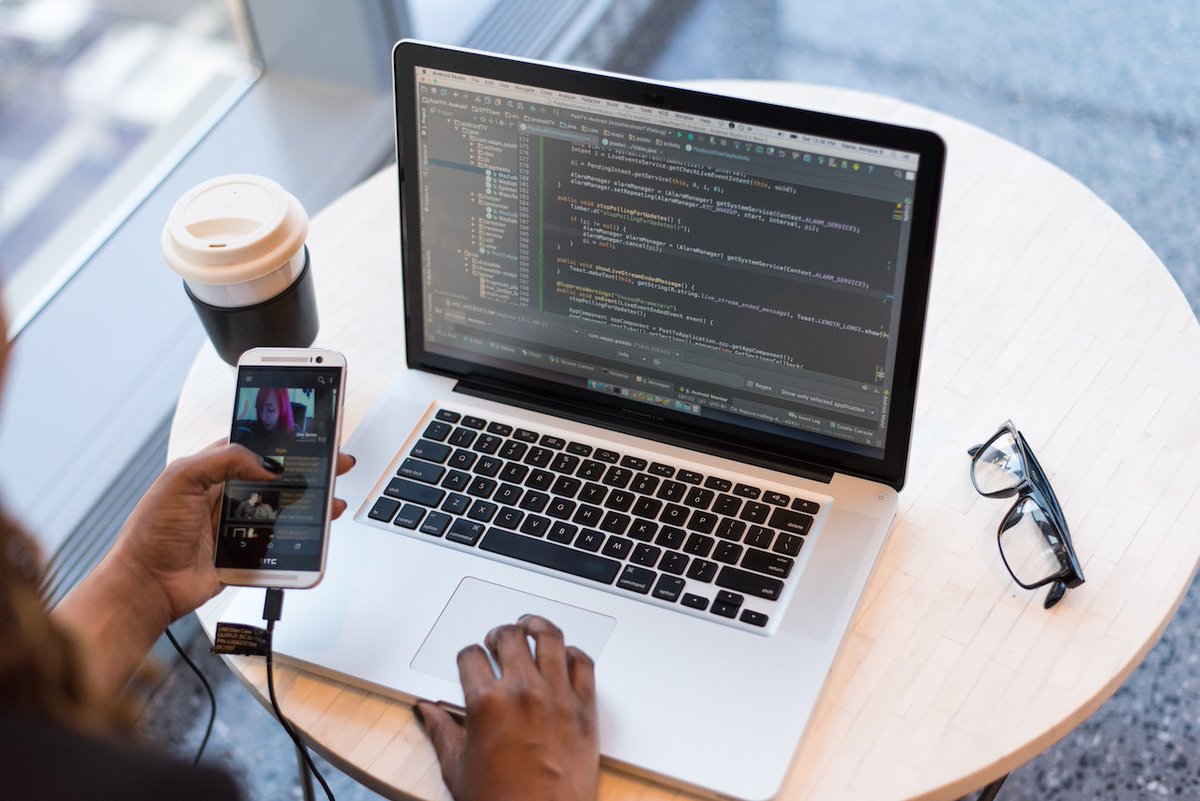 AlsahliModar's tweet photo. Finally nailed the last line of code for the client project—time for my first coffee of the day!， https://t.co/C7HT5rZzIl