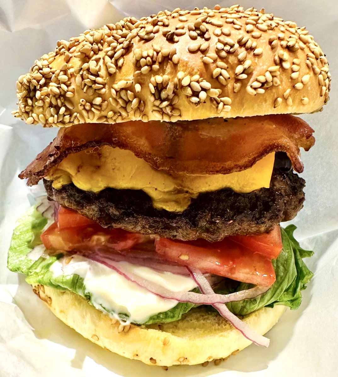 awashellburger's tweet photo. 9月になりました🌙* :ﾟ

今月も何卒🙏
よろしくお願い申し上げます🍔

https://t.co/GHMxz2ZfUp https://t.co/Rse26PEnPa