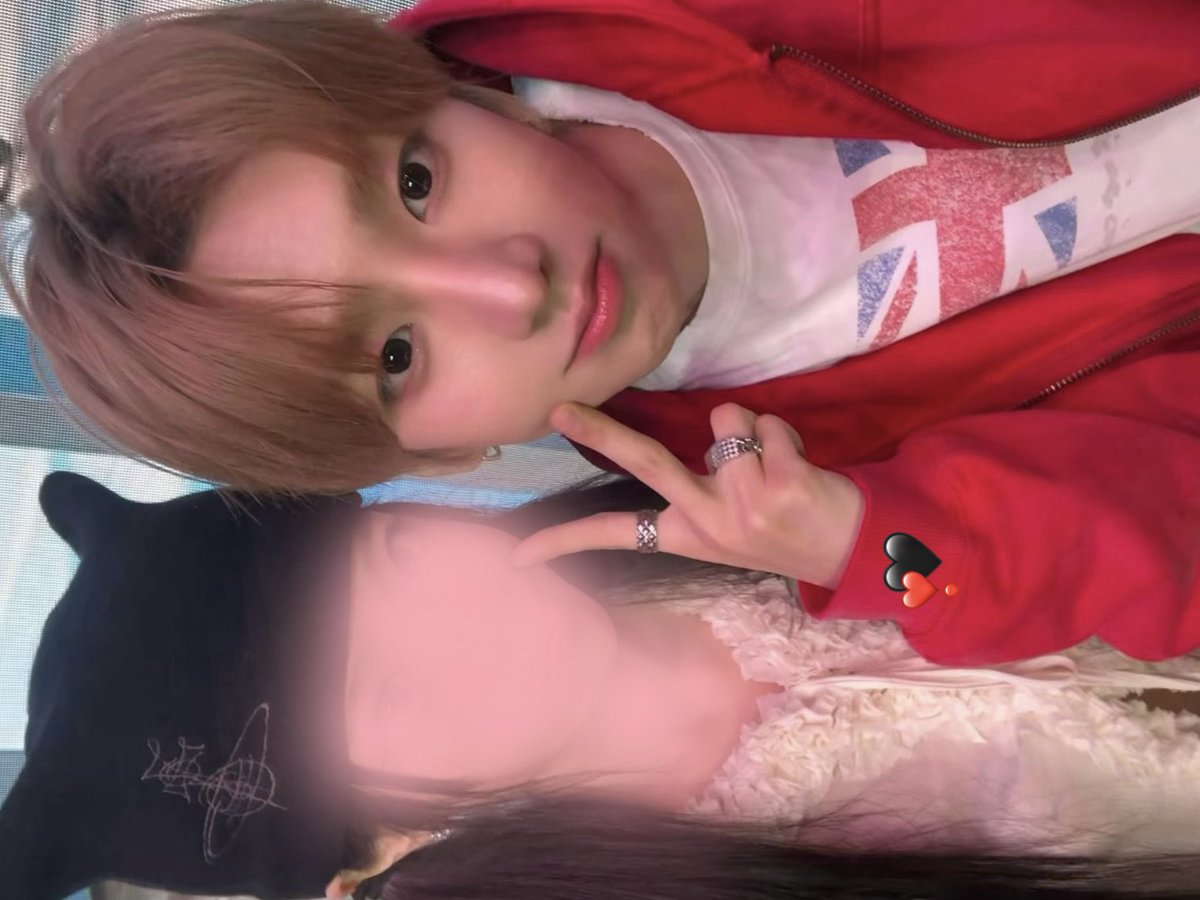 xxxxna07's tweet photo. 오랜만인 느낌_ * https://t.co/EW2BCUx0jI