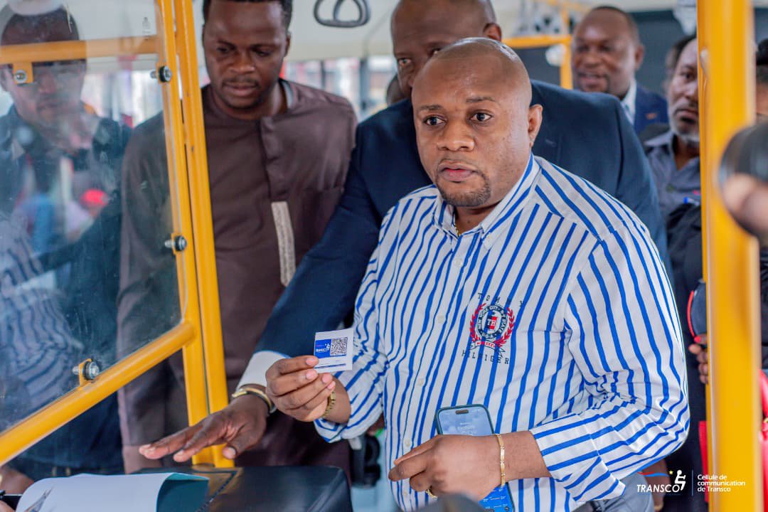 KomuEtienne's tweet photo. TRANSCO : le DG Jérémie KILUBU MATONDO donne le coup d’envoi de la billetterie électronique

Une nouvelle étape dans la modernisation de TRANSCO vient d’être franchie. Ce lundi 31 août 2026, le Directeur Général de TRANSCO, M. Jérémie KILUBU MATONDO, a officiellement lancé la ... https://t.co/tF5DN4WiDf