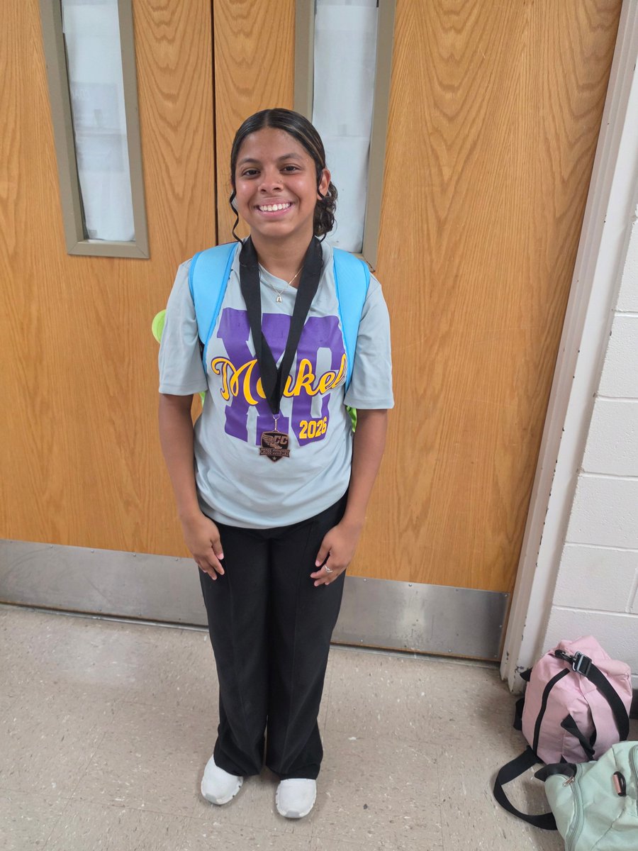 merkelisd's tweet photo. This past week our High School XC teams traveled to Haskell to compete.  Our teams performed well and we had some individuals come home with some hardware.  
Ethan - 6th in the Varsity Division
Gabriella - 2nd in the JV girls division
Analeya - 11 in the JV girls Division https://t.co/FjAv4qXyk5