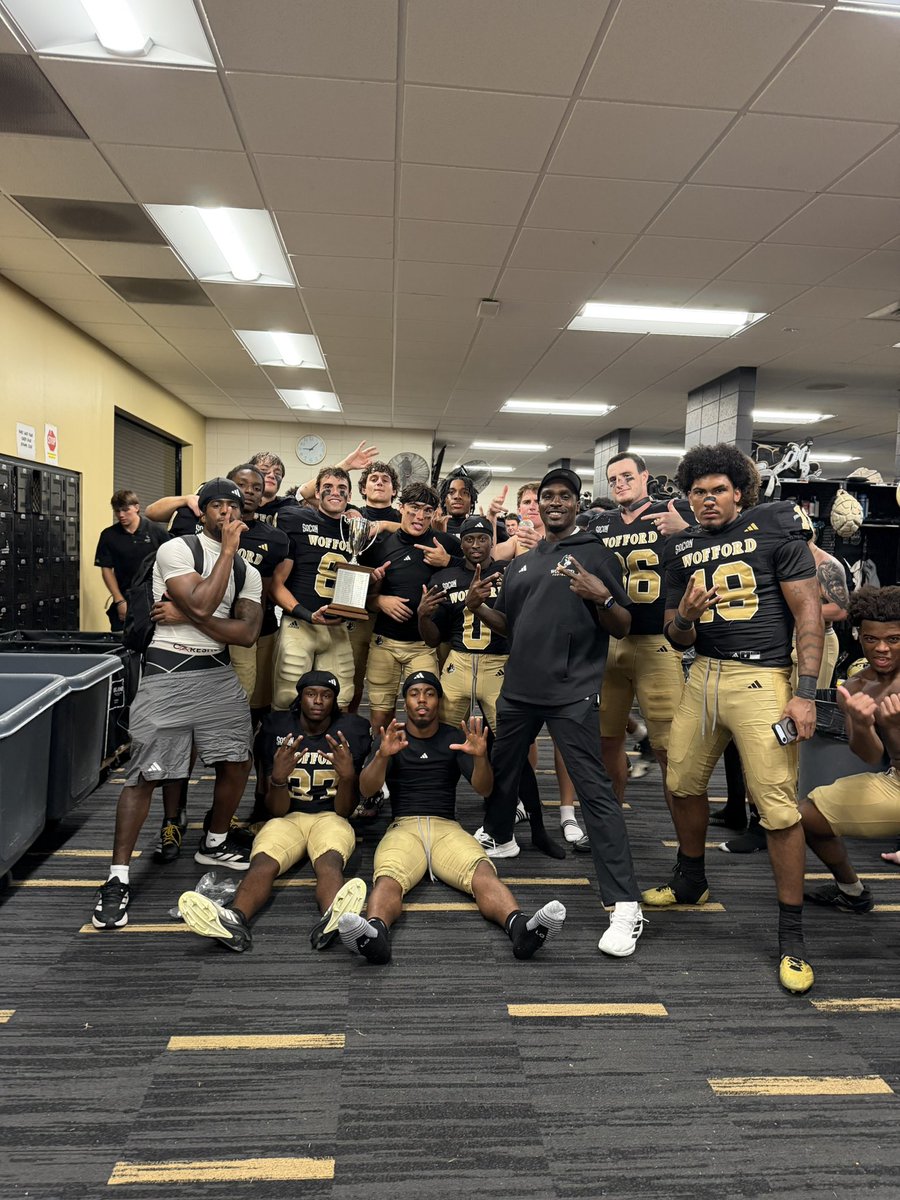 coachmichaelee's tweet photo. Good way to open the season 1-0 

#GANGSTARS https://t.co/C6kG8SlD4t