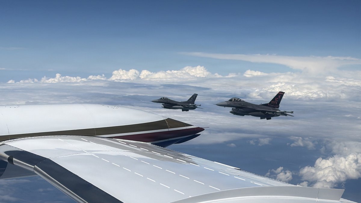 NORADCommand's tweet photo. Across North America’s eastern and western approaches, NORAD fighter aircraft worked with air battle managers, tanker crews and command-and-control organizations to track and intercept simulated long-range aviation threats during #ExerciseAMALGAMDART. 
 
The training included coordination and handoffs between NORAD regions, demonstrating the ability to provide integrated, multidirectional defense of North America. 
 
#WeHaveTheWatch @RCAFOperations @RCAF_ARC @1stAF @ANRALCOM