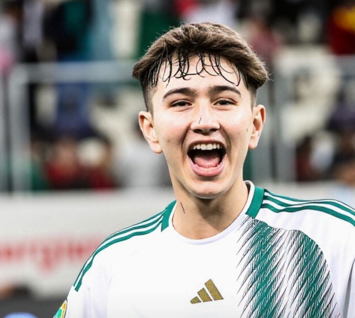 Mohamedyou85246's tweet photo. 🇩🇿✍️ 𝐌𝐈𝐒𝐄 À 𝐉𝐎𝐔𝐑 | 𝐀𝐁𝐃𝐄𝐋𝐇𝐀𝐊 𝐁𝐄𝐍 𝐈𝐃𝐃𝐄𝐑 🇩🇿 𝐒𝐈𝐆𝐍𝐄 À 𝐍𝐈𝐂𝐄 ! 🔴⚫

Abdelhak Ben Idder 🇩🇿 a déjà signé ✍️ un contrat longue durée avec l’OGC Nice. 🔴⚫

🗞️| @naninho06 || #BenIdder #OGCNice https://t.co/l7XtdKqhTn