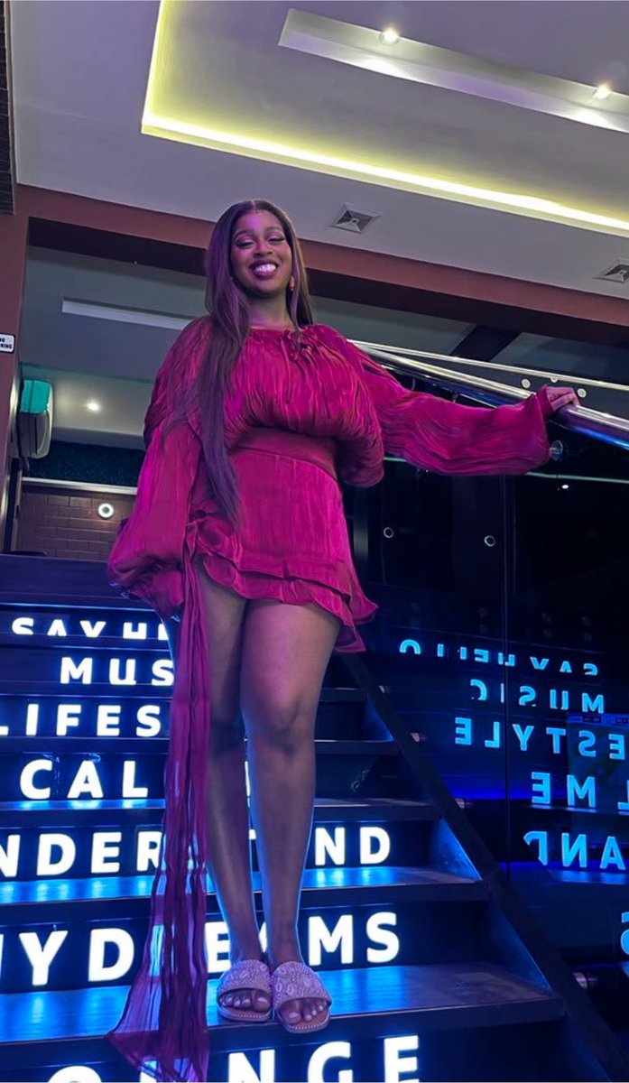STARjckk's tweet photo. Terminators 
Can I get 1k likes 
1k comments with tags 
1k reposts For our Queen TEMI NKEM
Let’s gooo

#bbnaija
#teminkem https://t.co/HJHNWamczX
