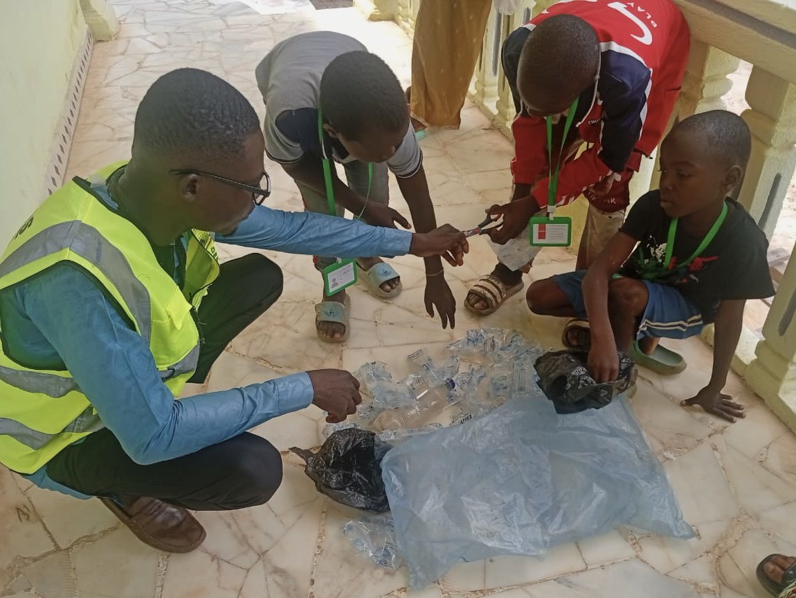 ong_jadd's tweet photo. 🌱 Apprendre pour mieux agir !

Lors des 2ᵉ et 3ᵉ modules de 
#VacancesÉcolos2026, les jeunes ont découvert le tri et le recyclage, puis l’#AgricultureDurable à travers la création d’un potager.

♻️🌱 Des apprentissages concrets pour former les écocitoyens de demain. #JADD https://t.co/2KiLPvuwFn