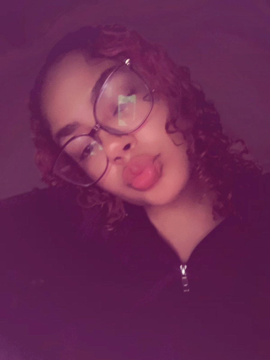 nlovewtee's tweet photo. It's almost 🍒Tuesdayy  show the girls some luv🥴 https://t.co/42KX6HAKdi