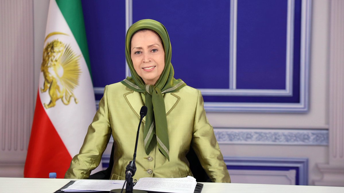 Rajavi_Iran_E's tweet photo. The international community must recognize the Iranian people's right to resist and fight against the ruling dictatorship and the IRGC. 
Democratic change and establishing a republic based on the separation of religion and state is the key to peace and security in the region.
#FreeIran10PointPlan