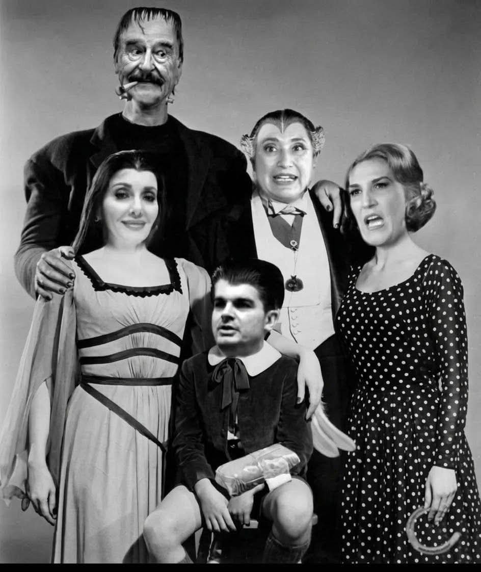 Marcopx9l's tweet photo. @VicenteFoxQue Que caigan!!
LOS MAL PARIDOS MISERABLES CHACHALACAS https://t.co/NnMOPMSG0h