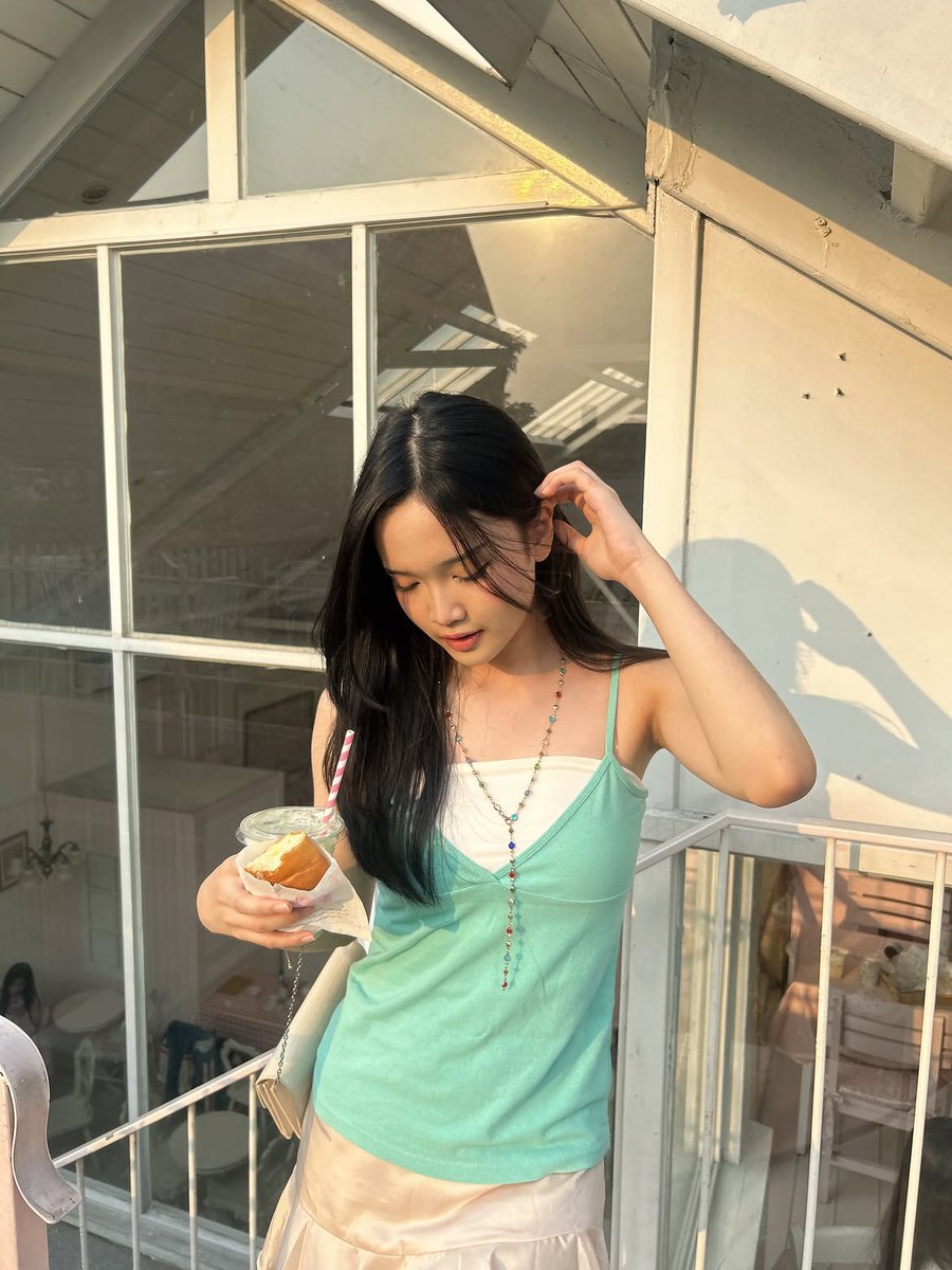 tukangpejuhh's tweet photo. ribka jago ngasih fan service buat kepuasan fasnya https://t.co/s3zCutYufj