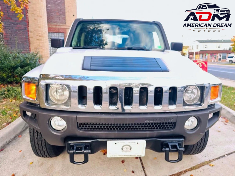 AMDwinchester's tweet photo. Unmistakable style and legendary capability! 🚙✨
 Check out this clean 2007 HUMMER H3 Sport Utility 4D, equipped with a spacious leather interior, sunroof, and ready for its next owner.

Call us or check out the site and schedule your test drive now! https://t.co/qOLPHpKY5L