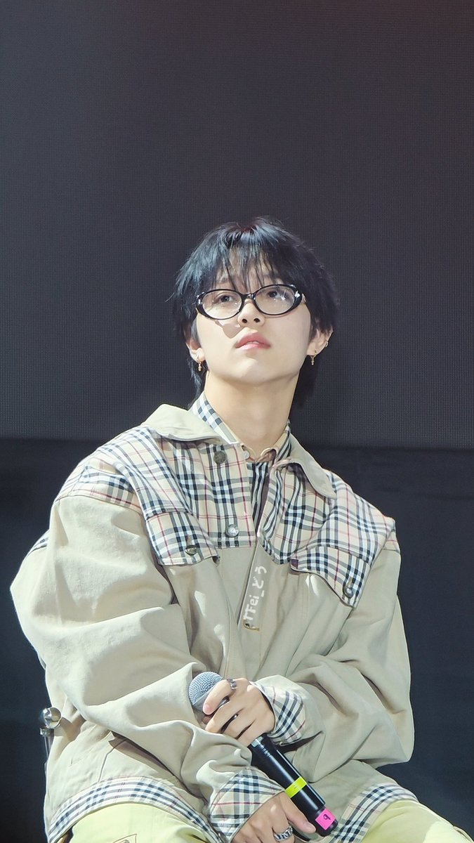 TFei_douhi's tweet photo. 各种光线下的mo师傅都很好看！！

20260830  LIL BAND
#LILLEAGUE 
#百田隼麻
#NIPPONHAKUBANGKOK2026 
#NIPPONHAKU2026xLILLEAGUE https://t.co/tNg83ReN5m