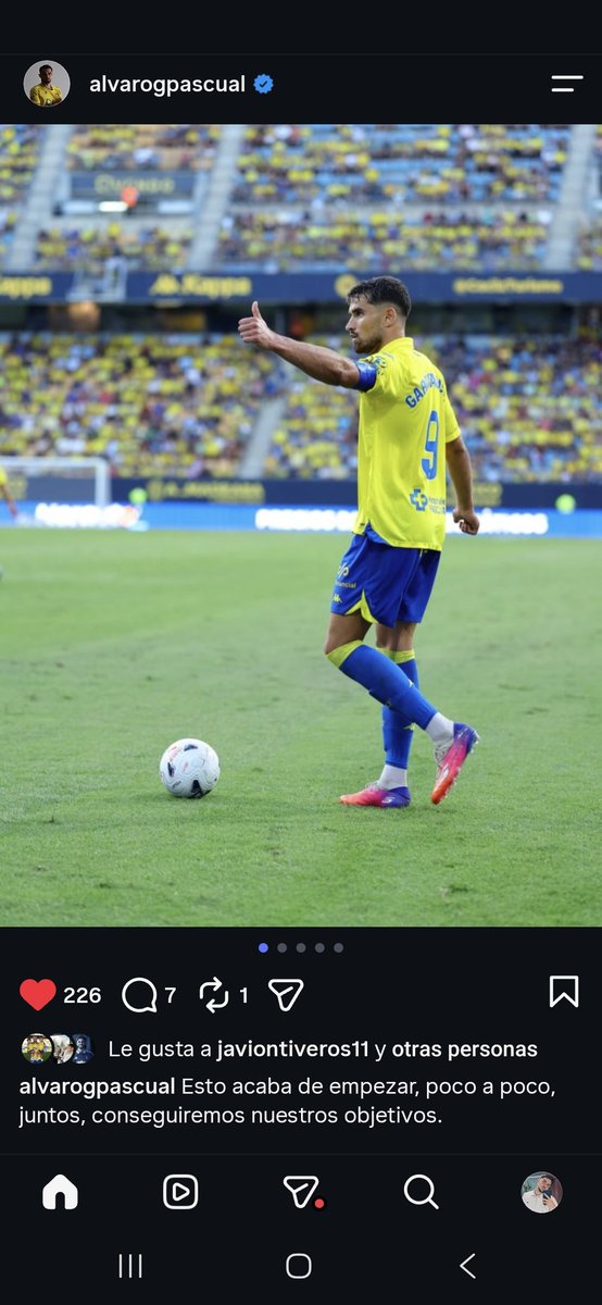 Vladysmo's tweet photo. Se queda 💛💙 https://t.co/H8zx6SLgR3