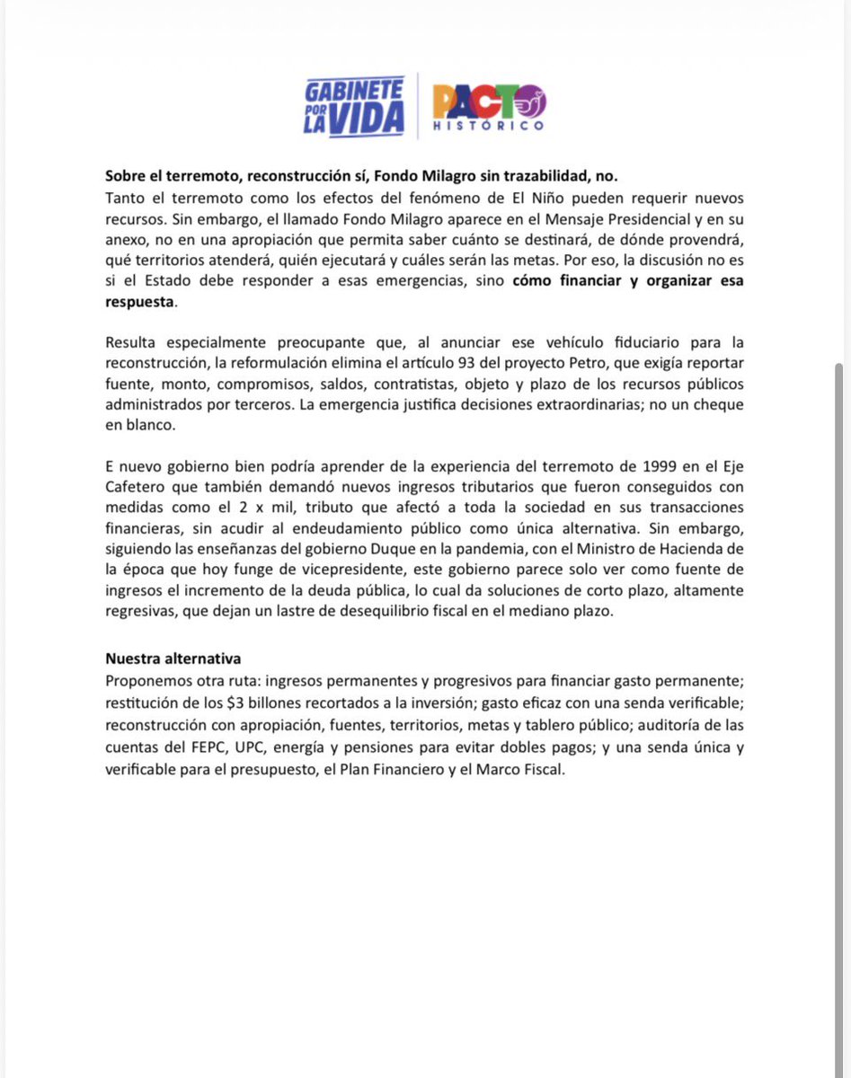 IvanCepedaCast's tweet photo. EL GABINETE POR LA VIDA SE PRONUNCIA SOBRE EL PRESUPUESTO DE DE LA ESPRIELLA 

Agosto 31 de 2026. La anunciada reducción del presupuesto Nacional presentado en julio
pasado por $575,6 billonesde pesos, con la supuesta reducción del gasto público, no fue más
que un anuncio para los titulares de medios. En cuestión de semanas se derrumban muchas
de las afirmaciones con las que se pretendió justificar la supuesta necesidad de recortar el Estado. Presenta el nuevo gobierno un presupuesto de $635 billones, $59,4 billones adicionales frente al proyecto inicialmente presentado por el Gobierno Petro.