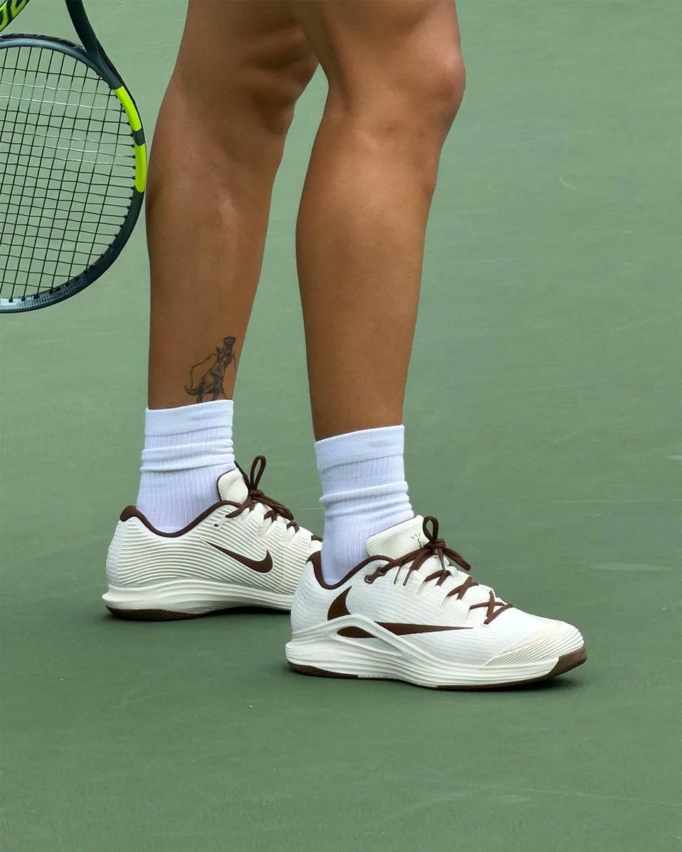 HYPEBEAST's tweet photo. Cactus Jack x Carlos Alcaraz🤎🌵🎾 https://t.co/wSRYfucOQt