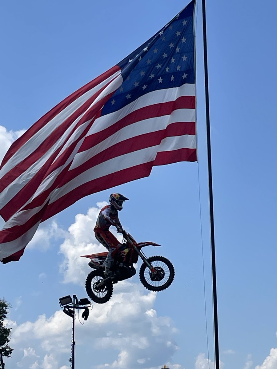moosedd330's tweet photo. @RealRupertX moto pic of the day… https://t.co/QMVHHrpjoR