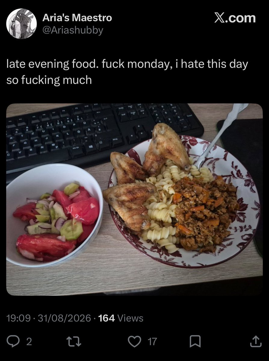 Kafkacvl's tweet photo. @Ariashubby @profmidwest Don’t take your bad mood from a bad day out on peak, friend https://t.co/tFpvaQSfrH