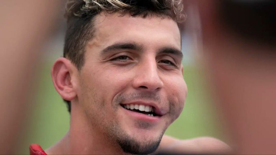 NFL_DovKleiman's tweet photo. Heartbreaking: Titans standout WR Xavier Restrepo was released from the team today.

Xavier's work ethic and attitude were among the highlights of the offseason.

Ward and Restrepo are also best friends 💔😔 https://t.co/9WOQA6HGsh