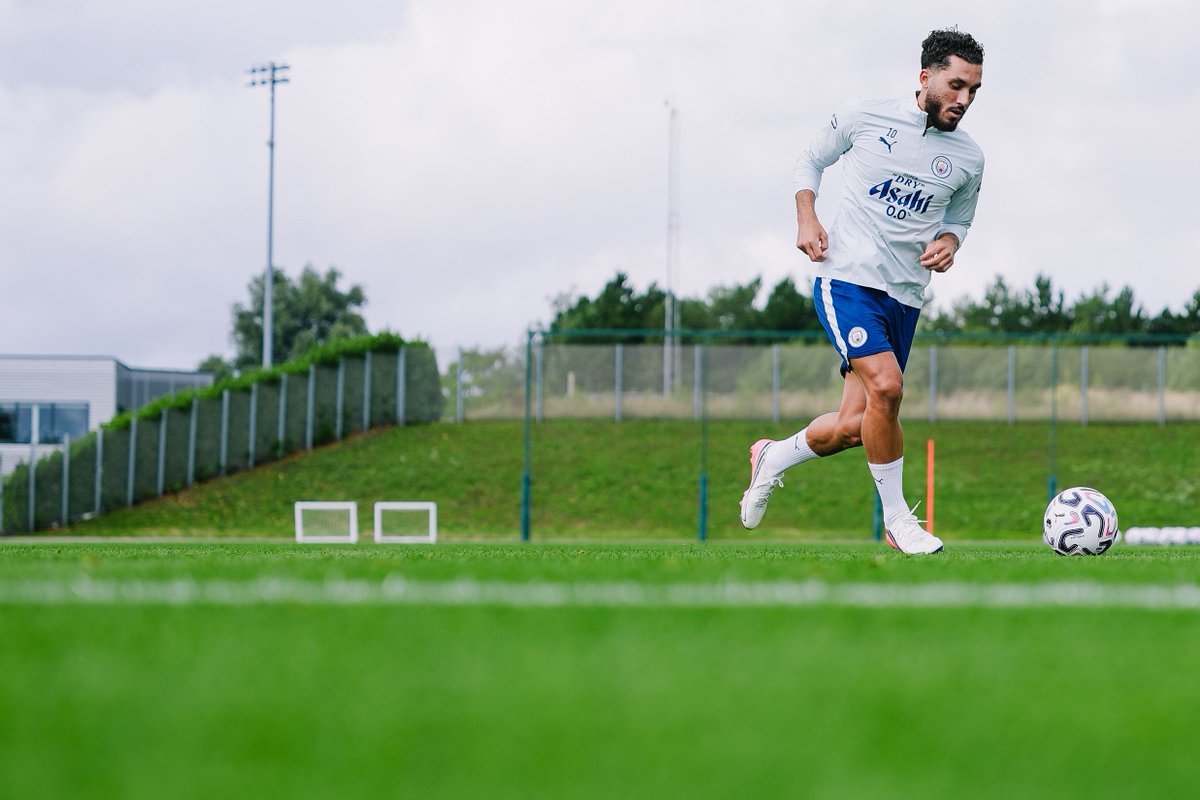 ManCity's tweet photo. Powered 🆙 https://t.co/a3hTmQ5PSx
