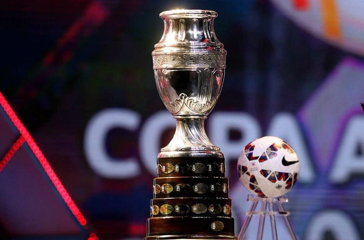 CR_74_'s tweet photo. 𝐎𝐅𝐅𝐈𝐂𝐈𝐄𝐋 🚨🚨🚨

Copa America will return to being held every 4 years as it was previously 😉 https://t.co/NQQy2ekahD
