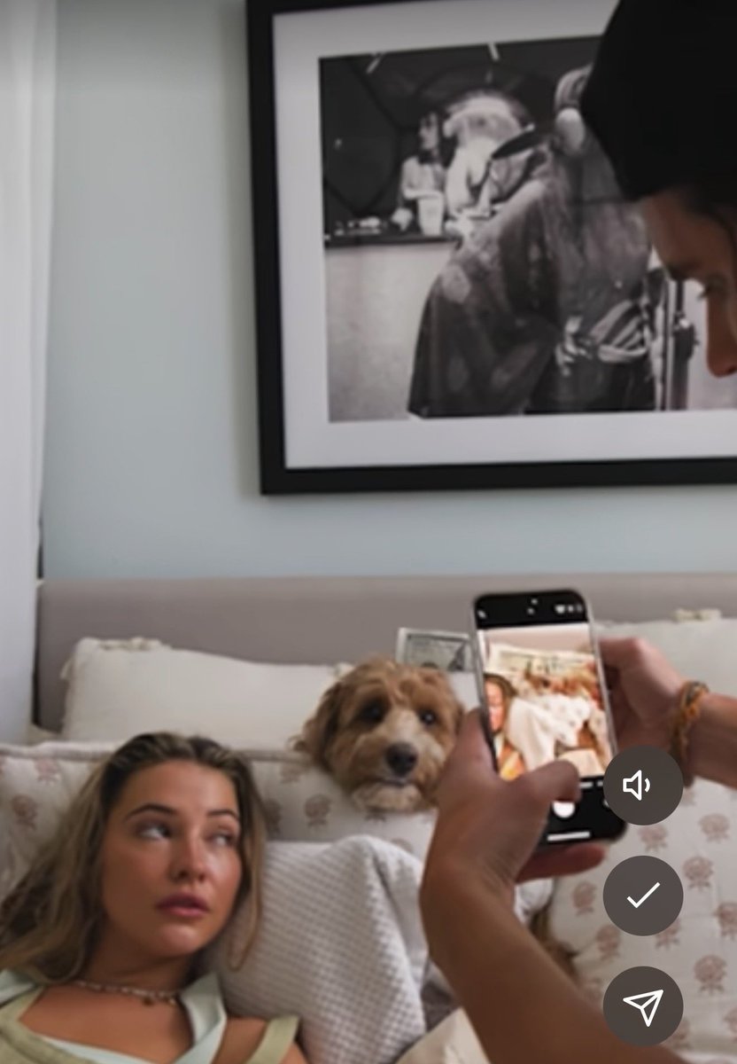 clinesbabie's tweet photo. chase taking pics of maddie and rodney on his phone im gonna cry https://t.co/znBdTbopyc