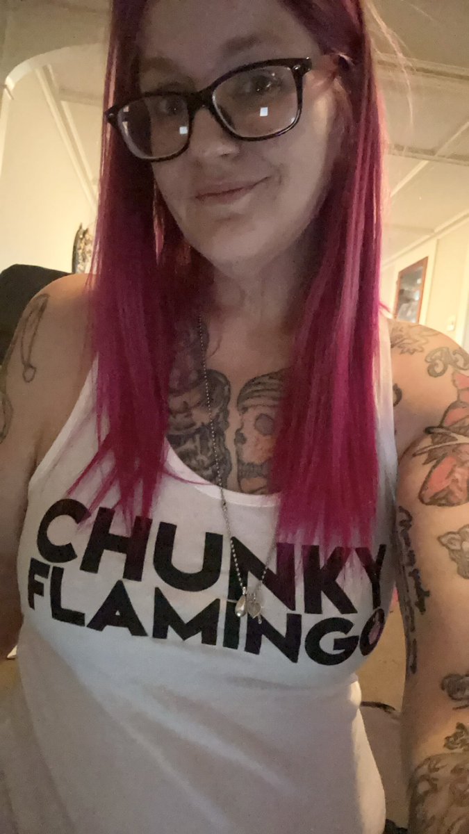 ChunkyFlamingo's tweet photo. It’s #MingoMonday and the last day for the automatic 25% off your order! So grab some swag at a discount! #RockTheMingo like a boss! https://t.co/R2WTwADFlI https://t.co/3PuF2cn87o