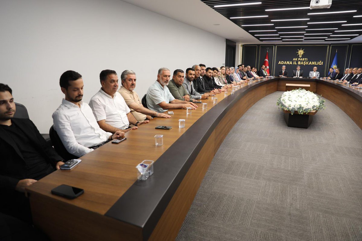 avmustafaozkan's tweet photo. Haftalık olağan İl Yürütme ve Yönetim Kurulu Toplantımızı gerçekleştirdik.

Toplantımızda teşkilat çalışmalarımızı ve Adana’mızın gündemini değerlendirerek, gerçekleştireceğimiz çalışmalar üzerine istişarelerde bulunduk.

@omerrcelik @abuyukgumus @yahyacelik_ @ozmehmetemin https://t.co/OddBl5bpBh