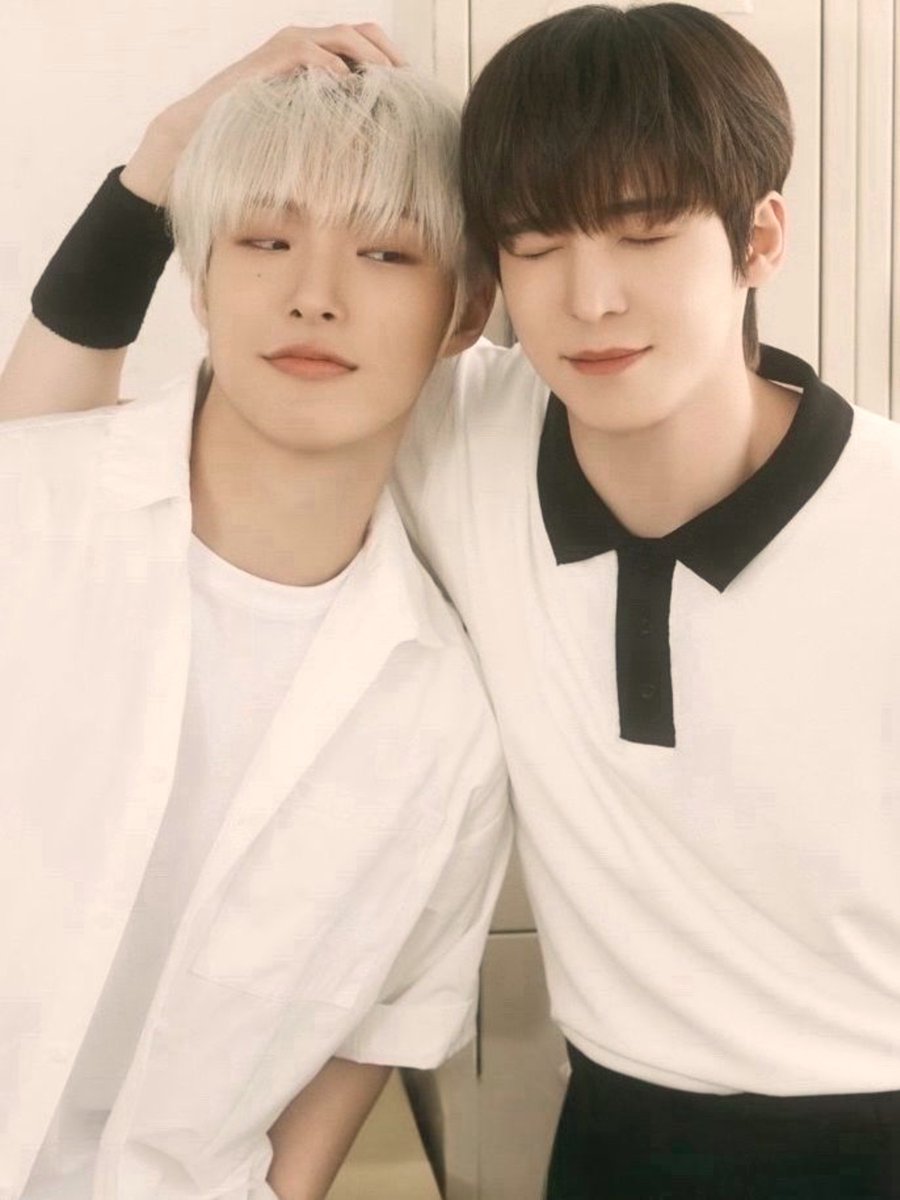 yungidaze's tweet photo. this genre of yungi has my whole heart ♥︎ https://t.co/Py9UN9lwXJ