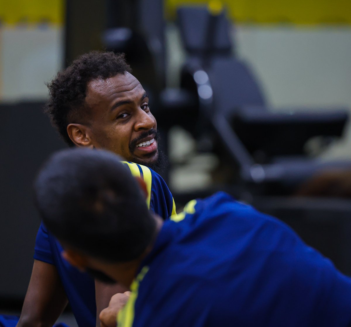 AlNassrFC's tweet photo. استشفـاءٌ قبـل انطلاقة تدريبات اليـوم 🔋 https://t.co/iHQyWjq1ez