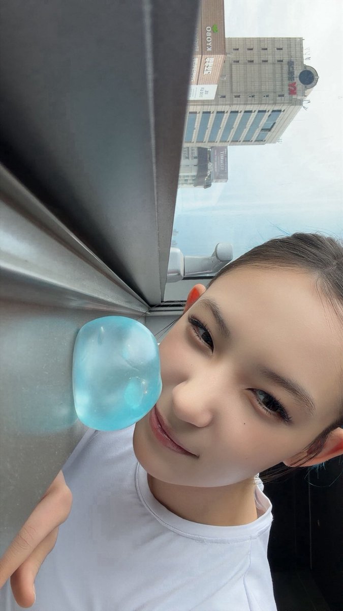 TranslateTuide's tweet photo. 🪐 • WEVERSE Post 260830 — #YIHANI 

🐕: caption in photo

#YIHANI #이하늬 #TUIDE #튜이드 https://t.co/opeqt1619p