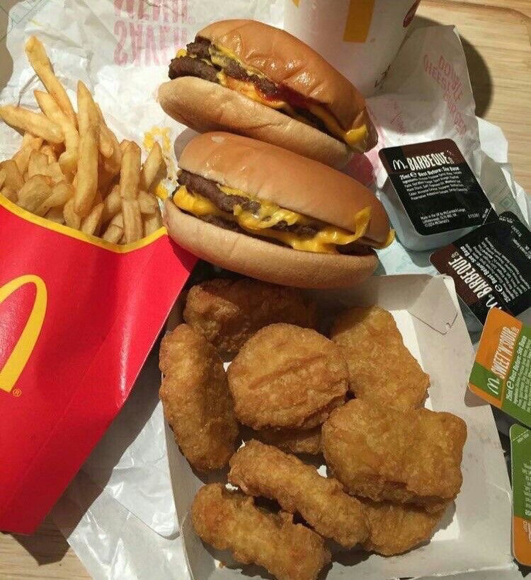 dovemoons's tweet photo. . ݁₊ ⊹ . ݁ ⟡ ݁ . ⊹ ₊ ݁. this or that! what i’m craving fast food edition! 🍔🍟 a thread for #edrtwt ִֶָ. ..𓂃 ࣪ ִֶָ🪽་༘࿐

non edtwt/edrtwt dni !! https://t.co/hGoT4Eoaq7