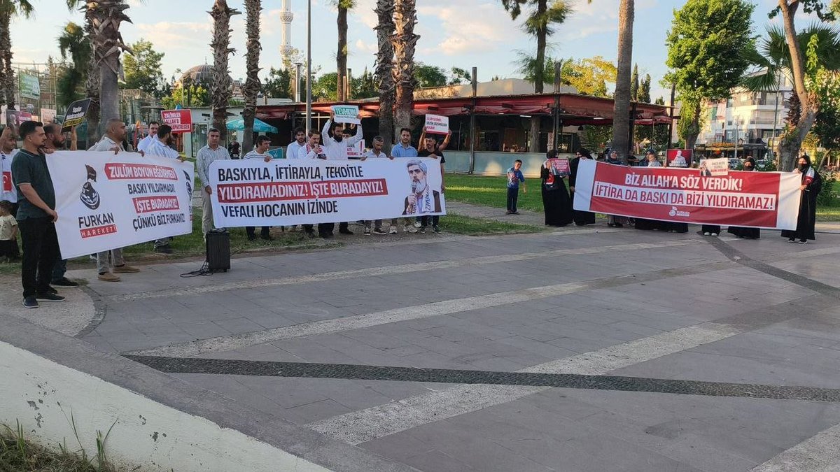 fhoncunesil's tweet photo. TALİMAT BİTSİN ADALET GELSİN! 

Antalyalı Furkan Hareketi mensupları olarak haksız bir şekilde tutuklanan Alparslan Kuytul Hocaefendi, Semra Kuytul Hocahanım ve çok sayıda Furkan Hareketi mensubu kardeşimiz için basın açıklaması gerçekleştirdi. 

📍Antalya 

Talimat Saraldan 
Zulümle KalkınmaPartisi
28Şubat DevamEdiyor
