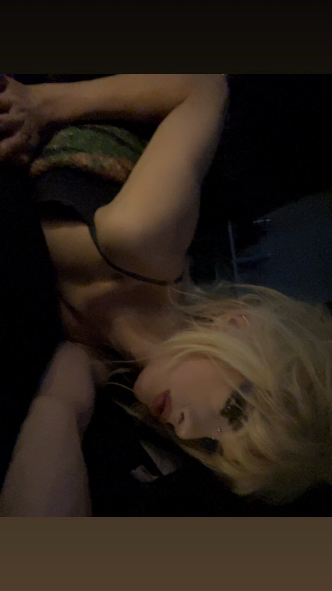 ZombieroseRAH's tweet photo. #model https://t.co/QI3fqiuEFI