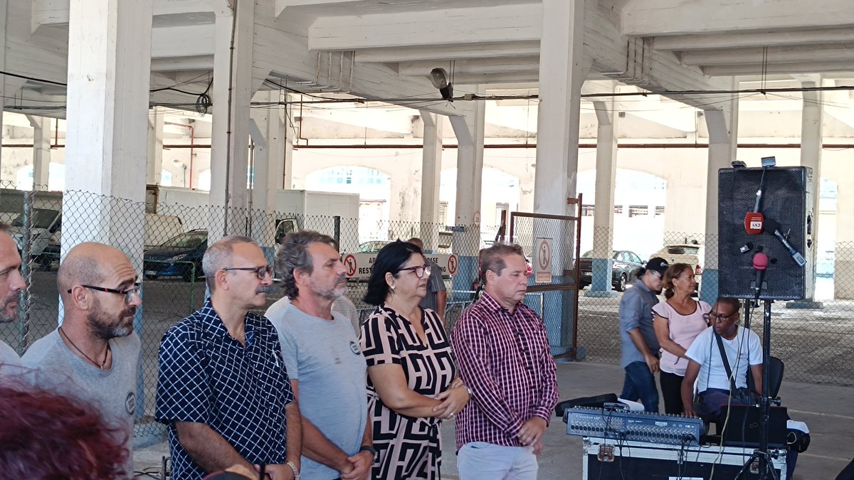 siempreconcuba's tweet photo. 🇨🇺🤝🌊 El velero #Astral de @openarms_fund ya está en La Habana con 4.2 TONELADAS de solidaridad.

🩺 Material médico, leche, insumos escolares, gracias a la sociedad civil mexicana.

Segunda misión en poco más de un mes. El #PuenteDeLaVida no se detiene. https://t.co/c5pHZTBkBm