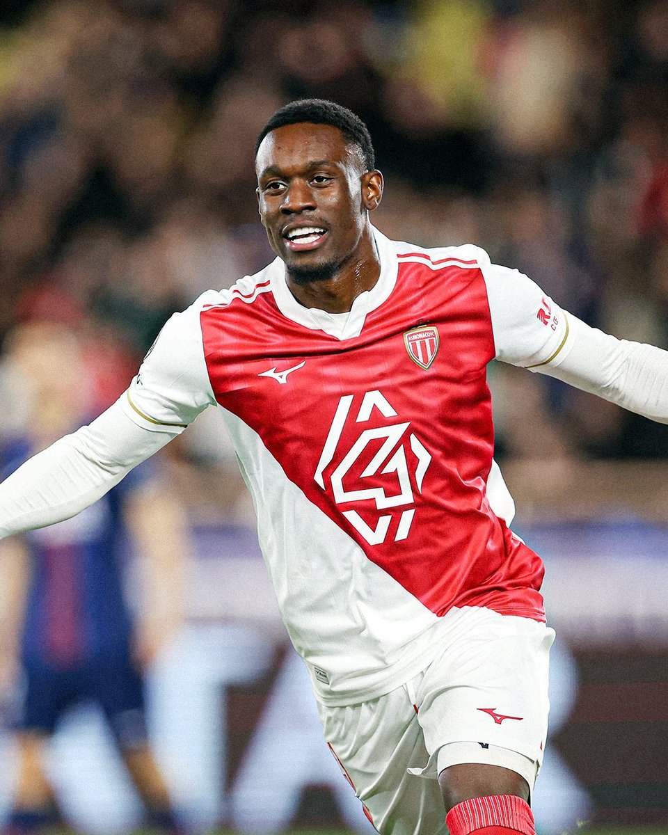 centregoals's tweet photo. 🚨🚨| BREAKING: Everton reach a 𝐂𝐋𝐔𝐁-𝐓𝐎-𝐂𝐋𝐔𝐁 𝐀𝐆𝐑𝐄𝐄𝐌𝐄𝐍𝐓 with AS Monaco for Folarin Balogun.🔵🇫🇷

€45m fixed + €5m add-ons &amp; a sell-on clause. Personal terms the final hurdle.

[@FabrizioRomano] https://t.co/8PxlTBVRK9