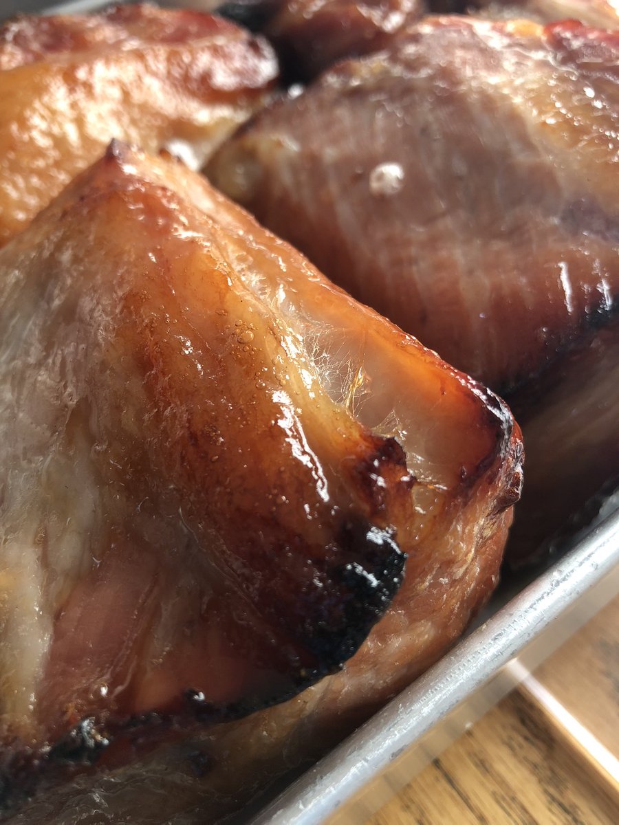 umaisiomai's tweet photo. 本日はロースです。

諸事情によりpay pay以外のQRコード決済、ロケットナウ以外のデリバリーが暫く使えません。

何卒ご理解ご容赦を。 https://t.co/fHUV79zfkR