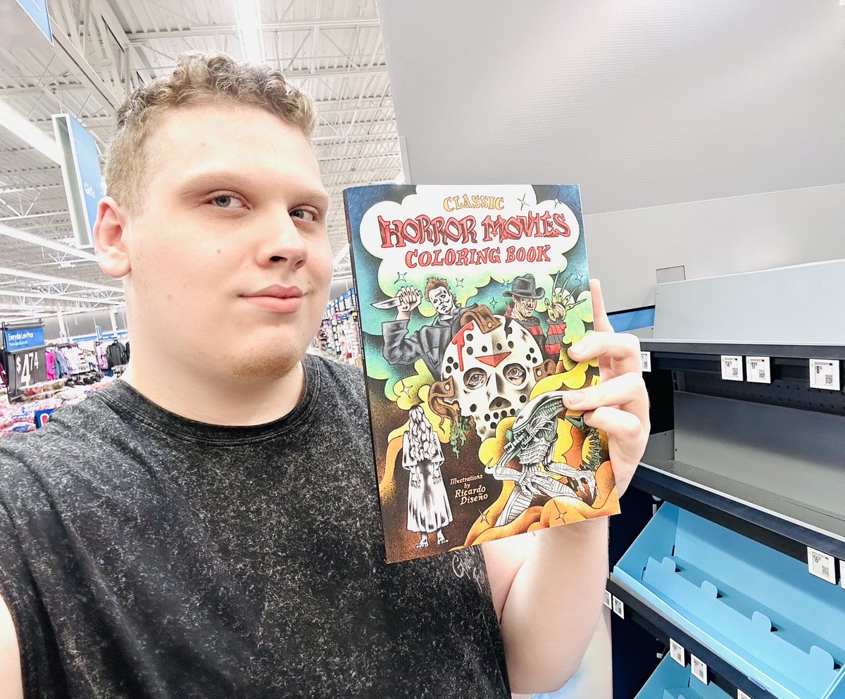 RealAbraham_11's tweet photo. Imagine Having a coloring book look like that #HorrorClassics #HorrorColoringBook #ColoringBook #HorrorFan #HorrorCommunity https://t.co/OViLr3LBoM